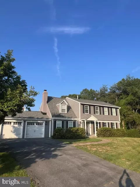 5 Ansted Ct, Silver Spring, MD 20905