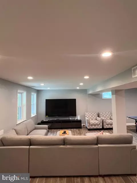 Other - 5 Ansted Ct, Silver Spring, MD 20905 photo 3 of 13