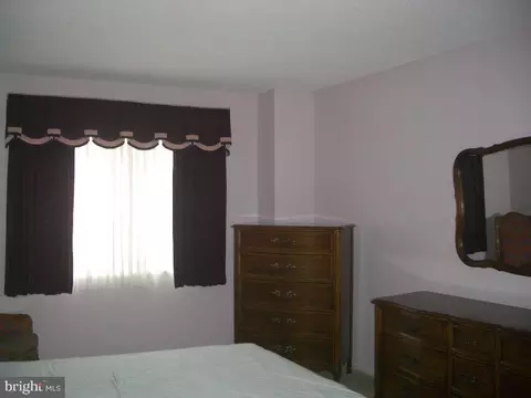 15101 Interlachen Dr #1-505, Silver Spring, MD 20906 photo 10