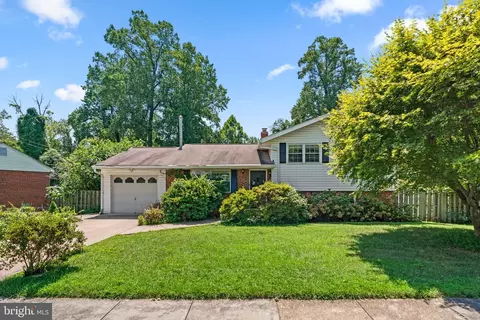 6502 Rockhurst Rd, Bethesda, MD 20817
