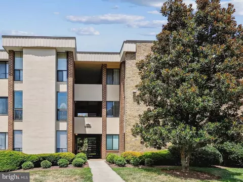9903 Blundon Dr #202, Silver Spring, MD 20902