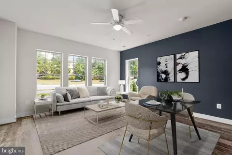 9610 Fields Rd, Gaithersburg, MD 20878 photo 1