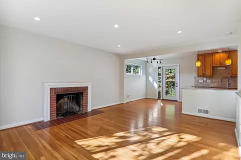 Living - 10708 Lombardy Rd, Silver Spring, MD 20901 photo 3 of 12