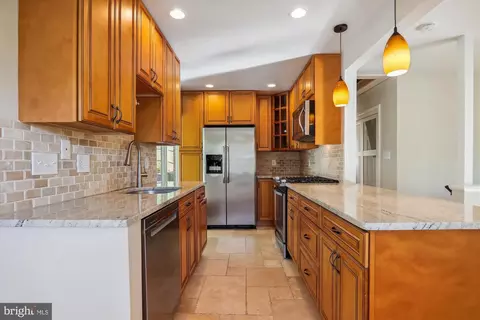 Kitchen - 10708 Lombardy Rd, Silver Spring, MD 20901 photo 3 of 5