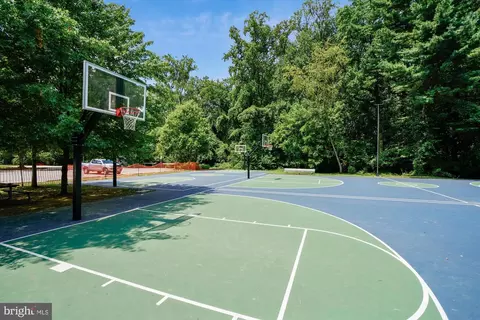 Exterior - 10708 Lombardy Rd, Silver Spring, MD 20901 photo 27 of 30