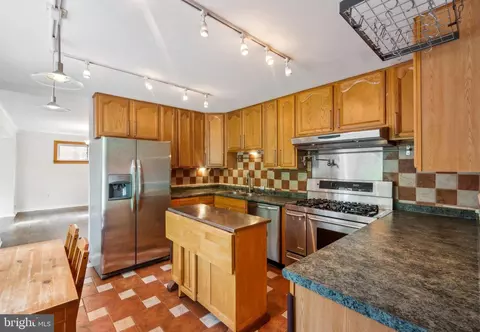 3708 Munsey St, Silver Spring, MD 20906 photo 6