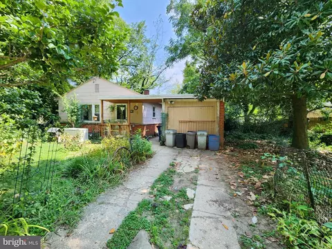 3304 Floral St, Silver Spring, MD 20902 photo 2