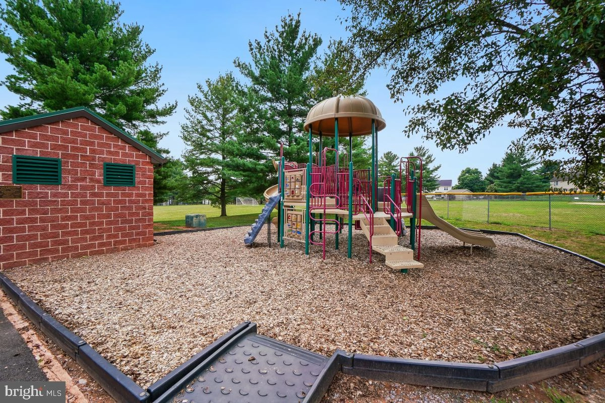 Other - 17109 Tom Fox Ave, Poolesville, MD 20837 photo 16 of 17