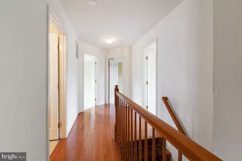 Entry Way - 17109 Tom Fox Ave, Poolesville, MD 20837 photo 4 of 5