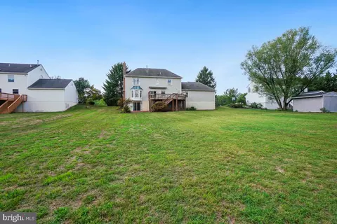 View/Area - 17109 Tom Fox Ave, Poolesville, MD 20837 photo 1 of 1