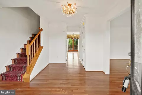 Entry Way - 17109 Tom Fox Ave, Poolesville, MD 20837 photo 1 of 5