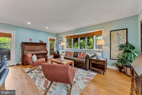 108 Indian Spring Dr, Silver Spring, MD 20901 photo 8