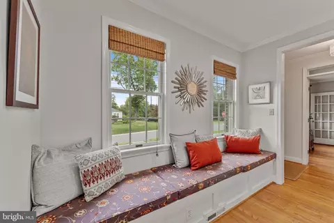 108 Indian Spring Dr, Silver Spring, MD 20901 photo 7