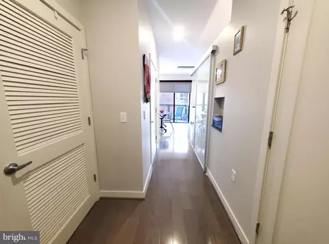 Entry Way - 1320 Fenwick Ln #609, Silver Spring, MD 20910 photo 1 of 1