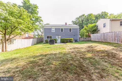 Exterior - 3903 Lantern Dr, Silver Spring, MD 20902 photo 2 of 4