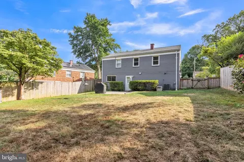 Exterior - 3903 Lantern Dr, Silver Spring, MD 20902 photo 1 of 4