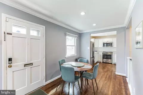 Entry Way - 3903 Lantern Dr, Silver Spring, MD 20902 photo 1 of 5