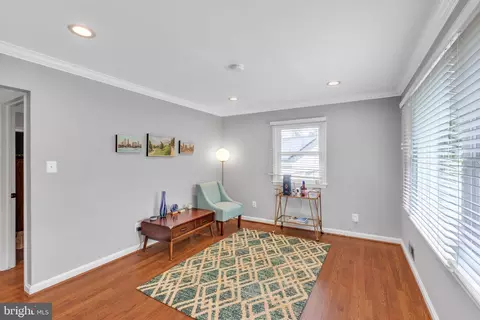 Living - 3903 Lantern Dr, Silver Spring, MD 20902 photo 2 of 2