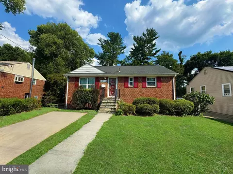 12315 Bluhill Rd, Silver Spring, MD 20902 photo 1