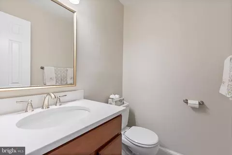 17020 Barn Ridge Dr, Silver Spring, MD 20906 photo 27