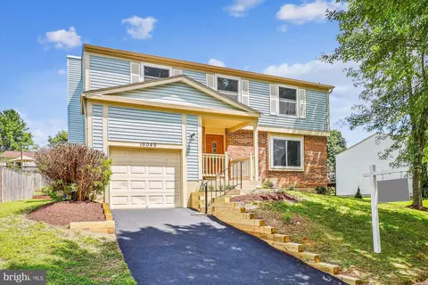 19049 Warrior Brook Dr, Germantown, MD 20874