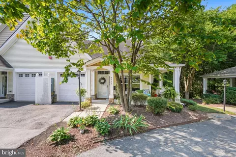 9716 Winery Ct #9716, Gaithersburg, MD 20879