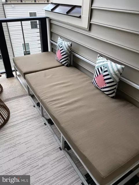 Exterior - 12717 Vuillard St, Silver Spring, MD 20906 photo 6 of 7