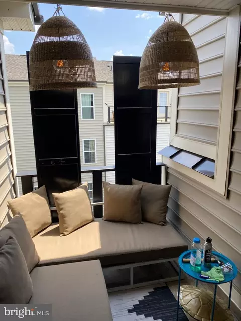Exterior - 12717 Vuillard St, Silver Spring, MD 20906 photo 3 of 7