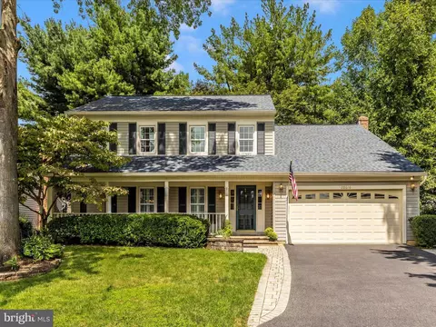 20616 Hartsbourne Way, Germantown, MD 20874