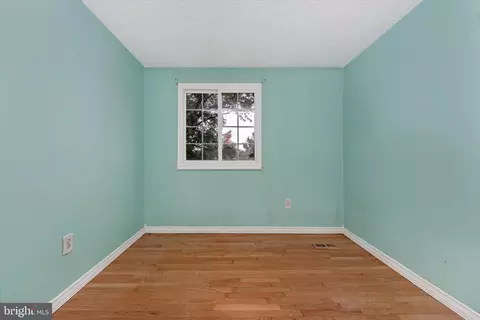 Bedroom - 1405 Farmcrest Way, Silver Spring, MD 20905 photo 2 of 5
