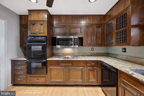 Kitchen - 1303 Xaveria Dr, Silver Spring, MD 20903 photo 1 of 1