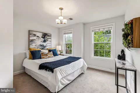 Bedroom - 1745 Chiswick Ct, Silver Spring, MD 20904 photo 7 of 9