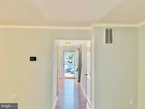 Entry Way - 2810 Ashmont Ter, Silver Spring, MD 20906 photo 6 of 9