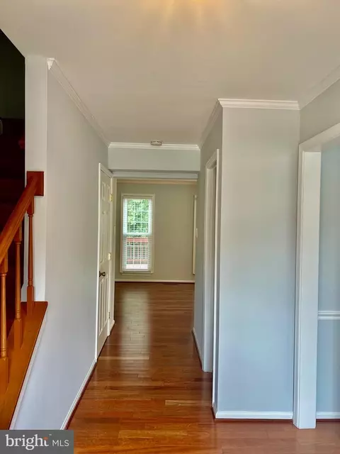 Entry Way - 2810 Ashmont Ter, Silver Spring, MD 20906 photo 9 of 9