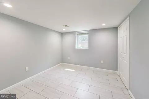 4215 Round Hill Rd, Silver Spring, MD 20906 photo 21