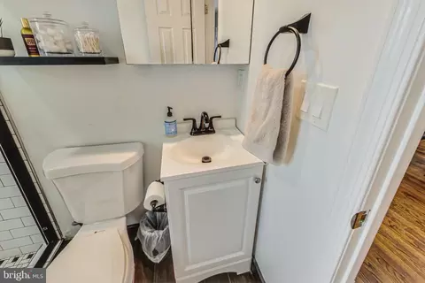 4215 Round Hill Rd, Silver Spring, MD 20906 photo 15
