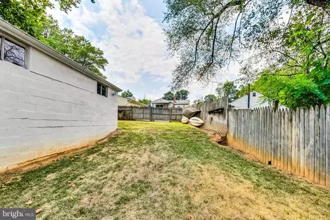 4215 Round Hill Rd, Silver Spring, MD 20906 photo 33