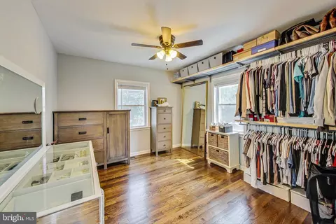 4215 Round Hill Rd, Silver Spring, MD 20906 photo 11