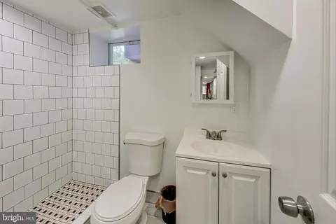 4215 Round Hill Rd, Silver Spring, MD 20906 photo 25