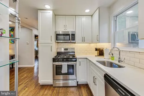4215 Round Hill Rd, Silver Spring, MD 20906 photo 10
