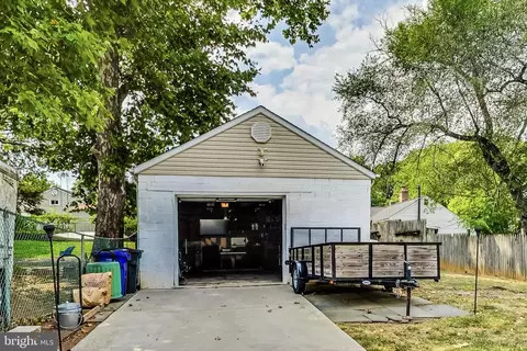 4215 Round Hill Rd, Silver Spring, MD 20906 photo 36