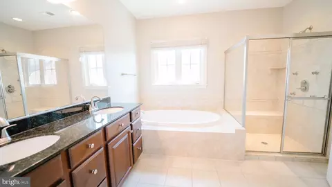 412 Hackberry Pl, Gaithersburg, MD 20878 photo 23