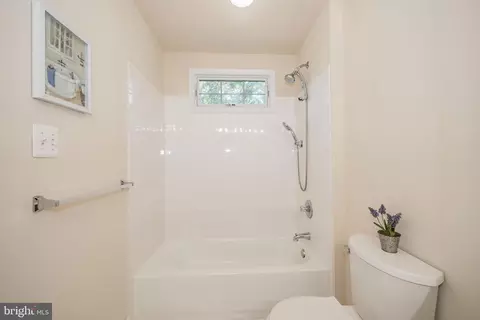 22013 Knoll Crest Ct, Boyds, MD 20841 photo 42