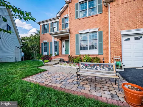 22013 Knoll Crest Ct, Boyds, MD 20841 photo 3