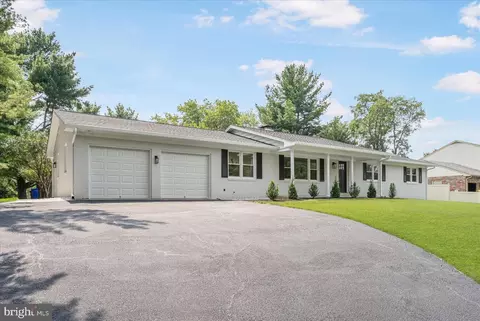 Exterior - 10104 Clearspring Rd, Damascus, MD 20872 photo 2 of 16