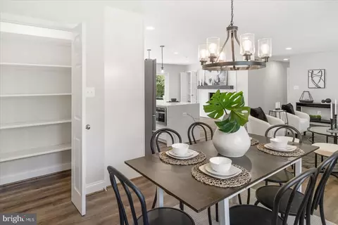 Dining - 10104 Clearspring Rd, Damascus, MD 20872 photo 3 of 3