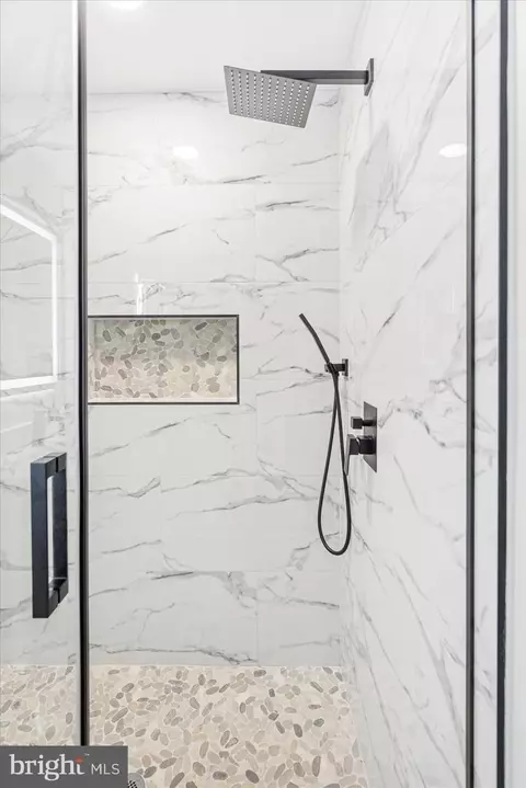 Bath - 10104 Clearspring Rd, Damascus, MD 20872 photo 5 of 6