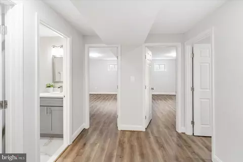 Entry Way - 10104 Clearspring Rd, Damascus, MD 20872 photo 4 of 4