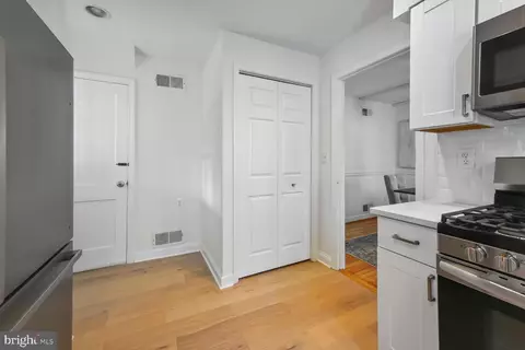 10113 Grant Ave, Silver Spring, MD 20910 photo 12