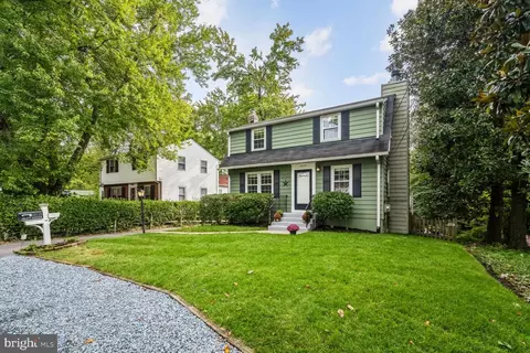 10113 Grant Ave, Silver Spring, MD 20910 photo 3